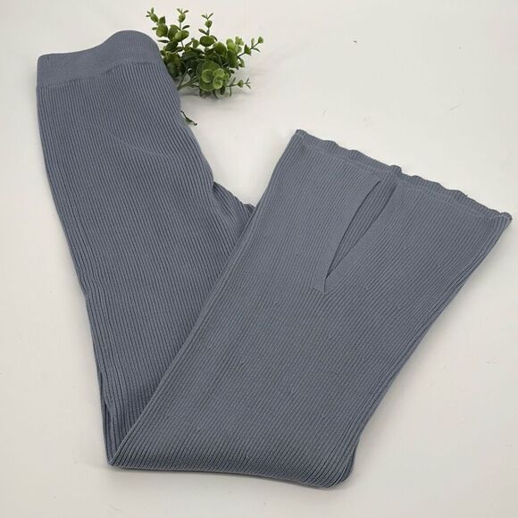 Abercrombie & Fitch Kick Flare Bellbottom Pull-on Ribbed Knit Pants Blue M - Picture 1 of 9